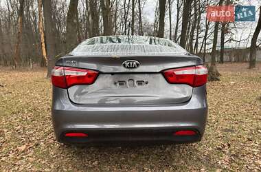 Седан Kia Rio 2014 в Чернігові