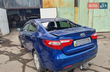 Седан Kia Rio 2013 в Запоріжжі