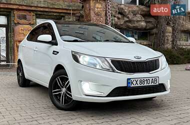 Седан Kia Rio 2013 в Харкові