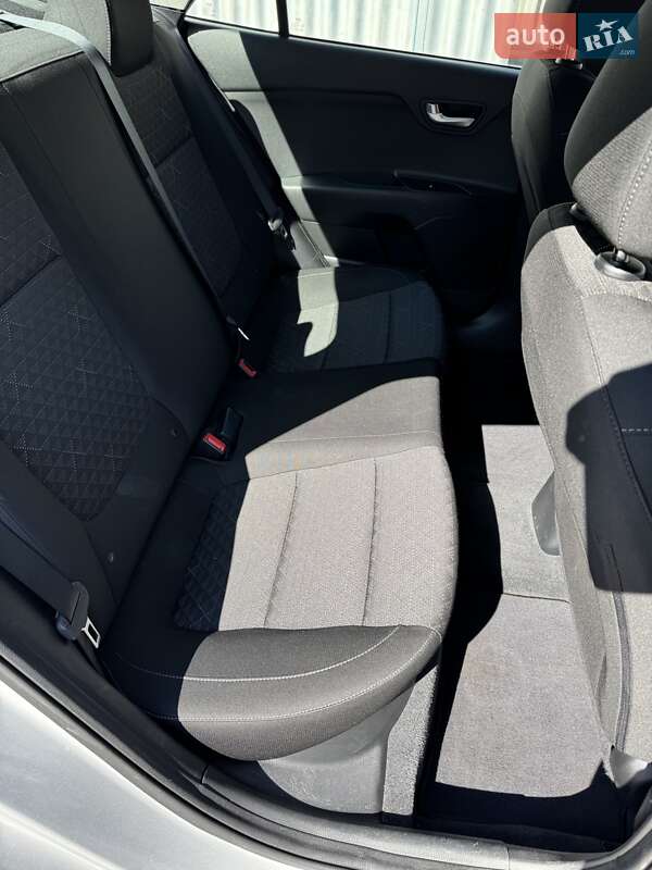 Седан Kia Rio 2019 в Киеве фото 37 Седан Kia Rio 2019 в Киеве