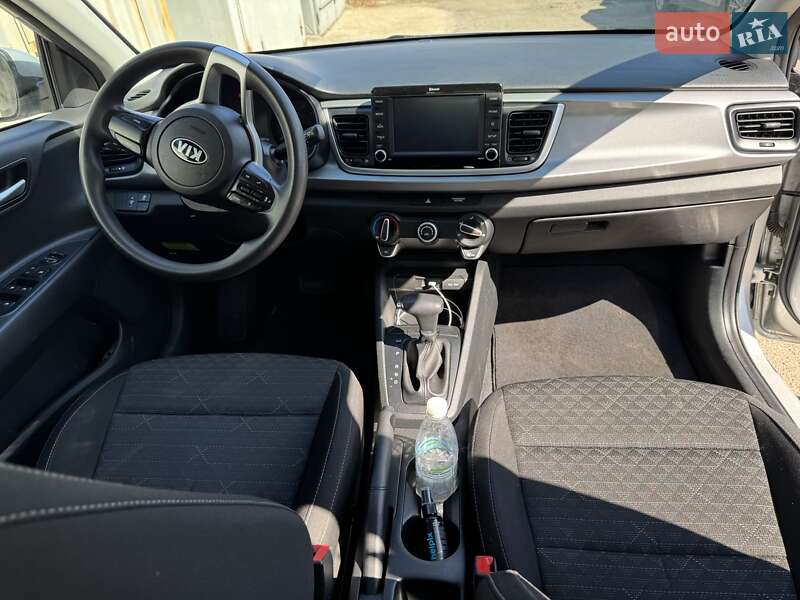 Седан Kia Rio 2019 в Киеве фото 38 Седан Kia Rio 2019 в Киеве