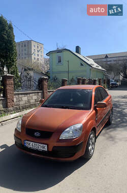 Седан Kia Rio 2006 в 
