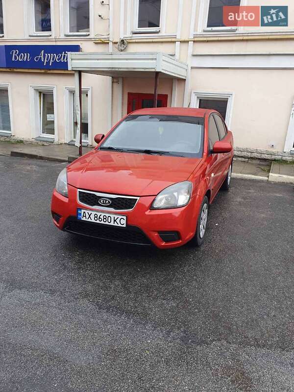 Седан Kia Rio 2011 в Краматорске фото 4 Седан Kia Rio 2011 в Краматорске