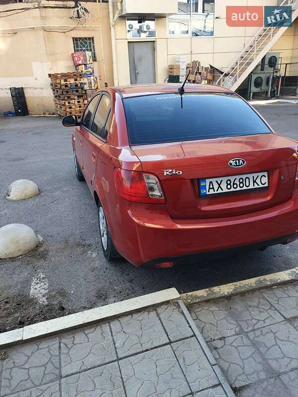 Седан Kia Rio 2011 в Краматорске фото 5 Седан Kia Rio 2011 в Краматорске