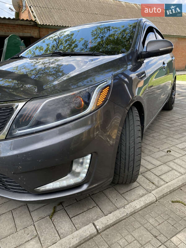 Седан Kia Rio 2013 в Полтаве фото 5 Седан Kia Rio 2013 в Полтаве