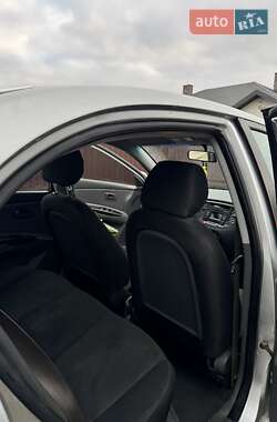Седан Kia Rio 2011 в 