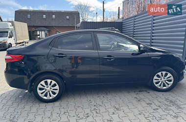 Седан Kia Rio 2012 в 