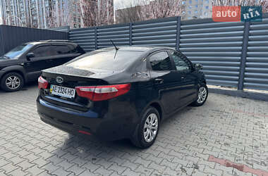 Седан Kia Rio 2012 в 