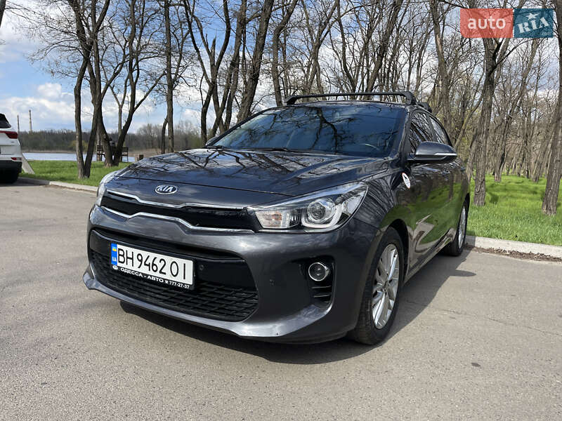 Хетчбек Kia Rio 2018 в 