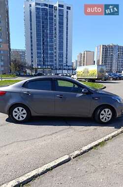 Седан Kia Rio 2012 в 