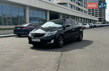 Седан Kia Rio 2013 в Днепре