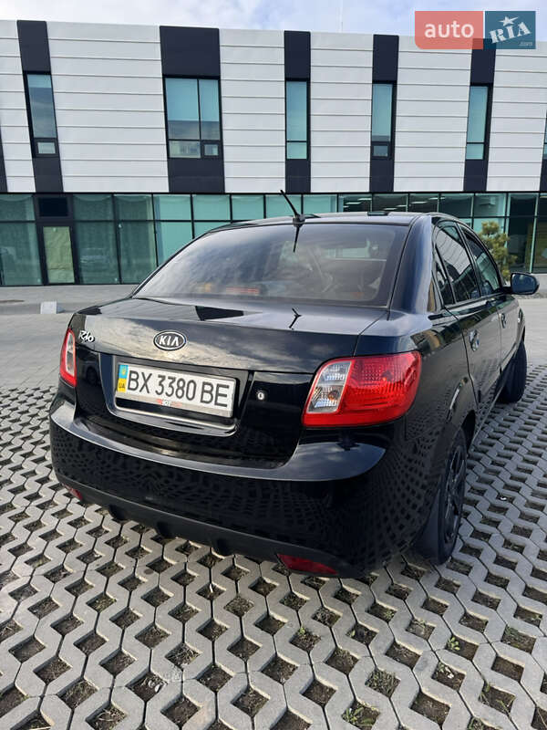 Седан Kia Rio 2011 в Хмельницькому