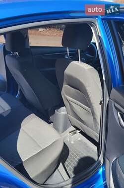 Седан Kia Rio 2019 в 