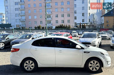 Седан Kia Rio 2012 в 