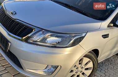 Седан Kia Rio 2014 в 