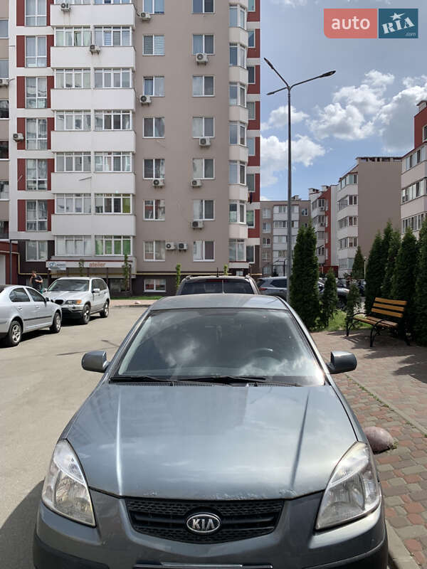 Хетчбек Kia Rio 2008 в Києві
