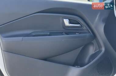 Хэтчбек Kia Rio 2016 в 