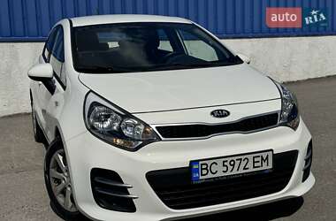 Хэтчбек Kia Rio 2016 в 