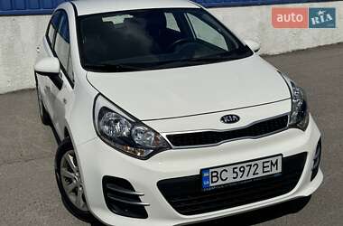 Хэтчбек Kia Rio 2016 в 