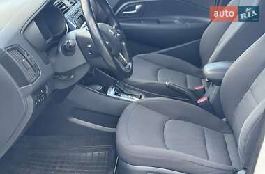Хэтчбек Kia Rio 2016 в 