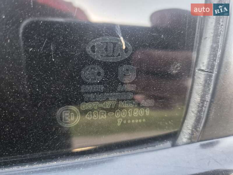 Хэтчбек Kia Rio 2007 в Днепре