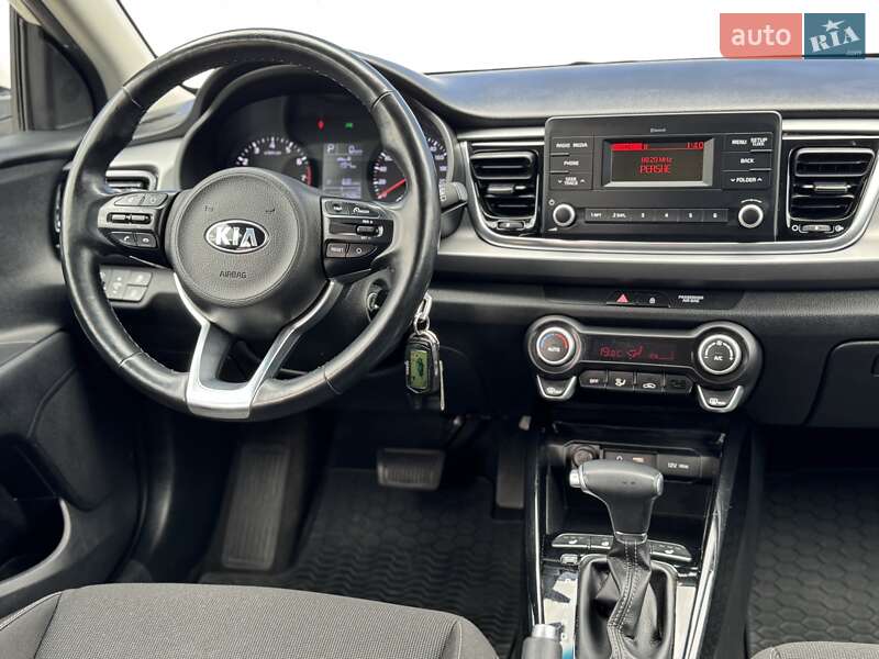 Хетчбек Kia Rio 2017 в Львові