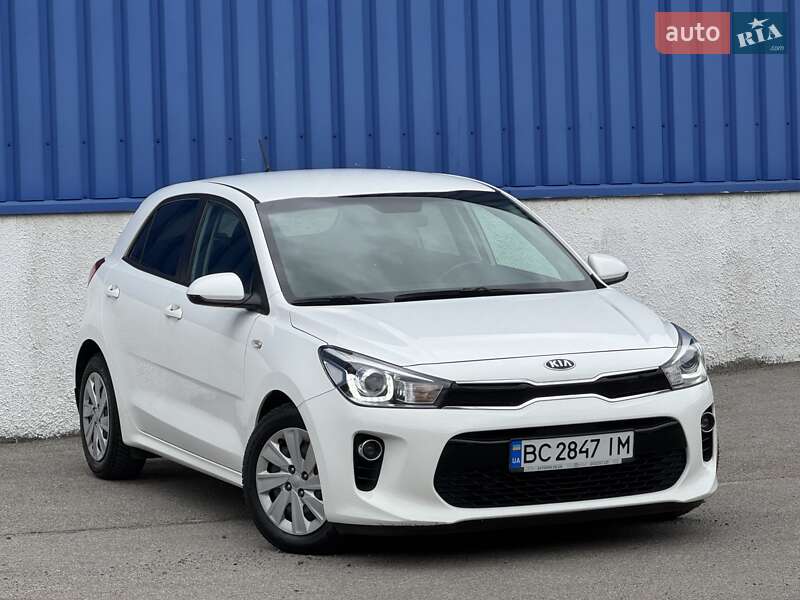 Хетчбек Kia Rio 2017 в Львові
