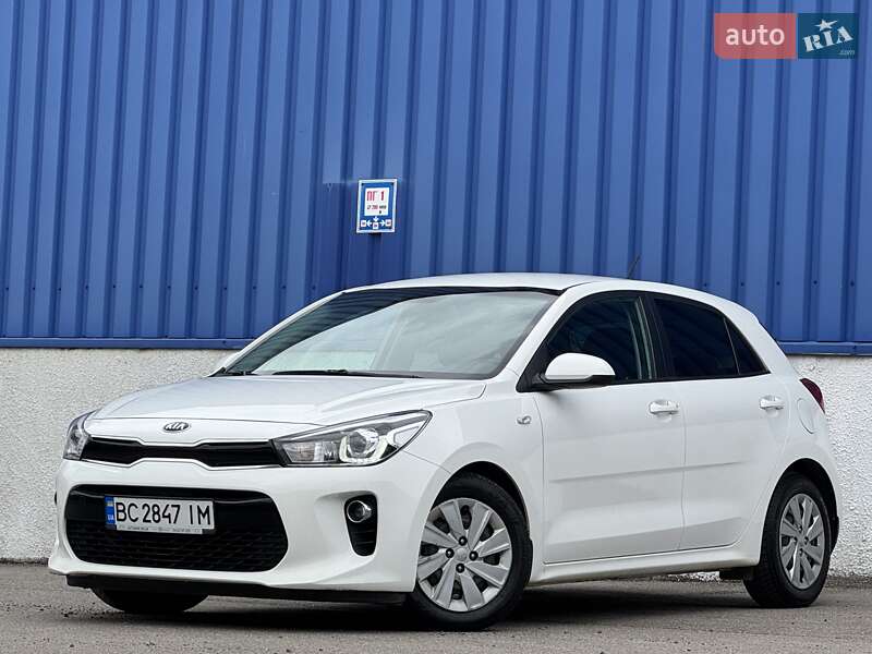 Хетчбек Kia Rio 2017 в Львові