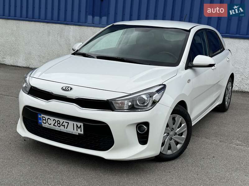 Хетчбек Kia Rio 2017 в Львові
