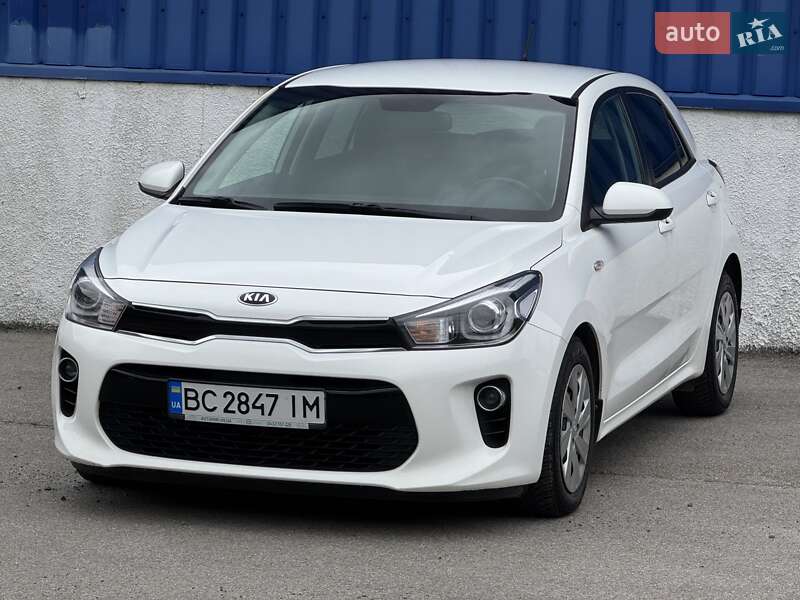 Хетчбек Kia Rio 2017 в Львові