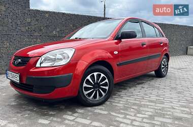 Хетчбек Kia Rio 2009 в Тернополі