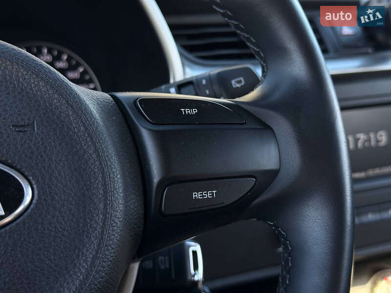 Хетчбек Kia Rio 2021 в Кривому Розі