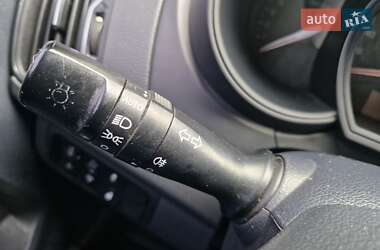 Седан Kia Rio 2017 в 