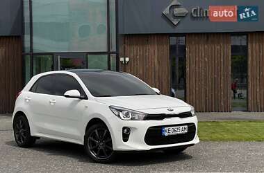 Хэтчбек Kia Rio 2017 в Днепре