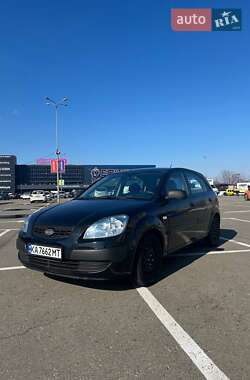 Хетчбек Kia Rio 2008 в Києві