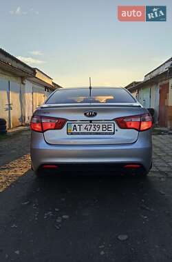 Седан Kia Rio 2012 в 