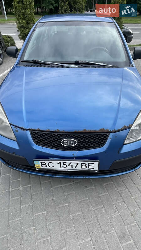 Седан Kia Rio 2007 в Львові