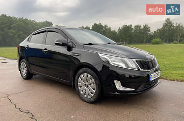 Седан Kia Rio 2013 в Киеве