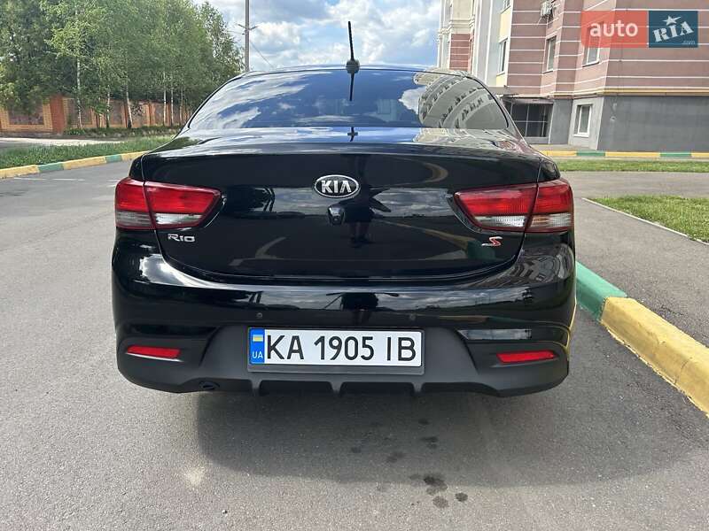 Седан Kia Rio 2020 в Киеве