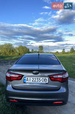 Седан Kia Rio 2013 в 
