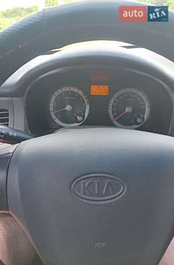Хетчбек Kia Rio 2006 в Сумах