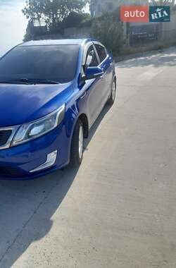 Седан Kia Rio 2012 в Николаеве