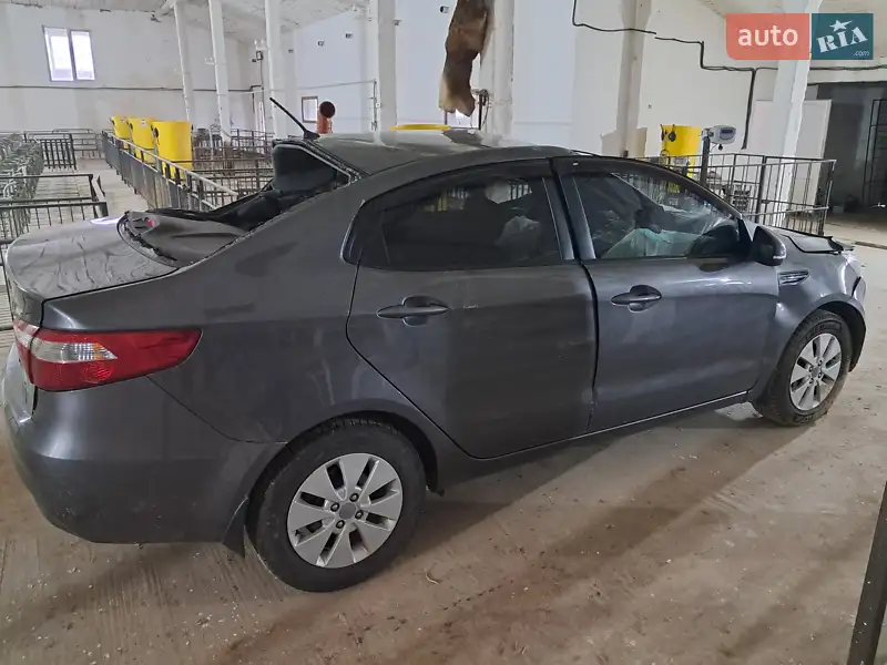Kia Rio 2013