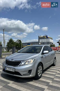 Седан Kia Rio 2011 в 