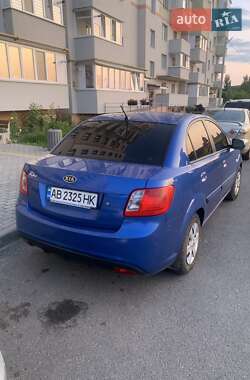 Седан Kia Rio 2011 в Виннице