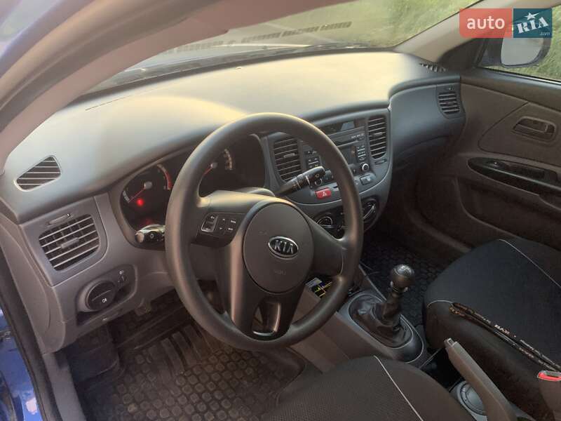 Седан Kia Rio 2011 в Вінниці