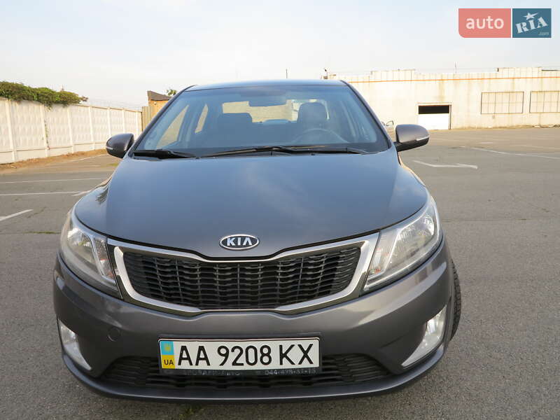Седан Kia Rio 2011 в Киеве