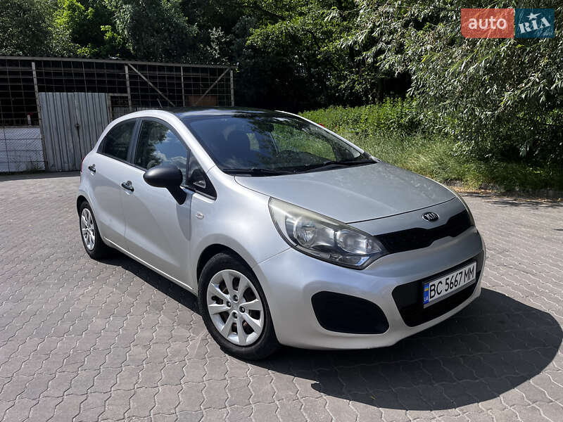 Kia Rio 2012