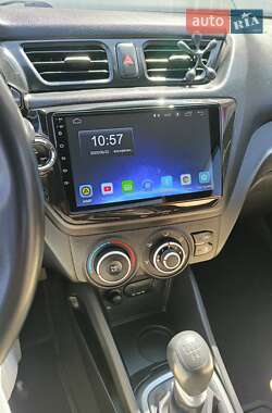 Седан Kia Rio 2013 в Харькове