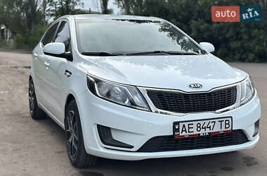 Седан Kia Rio 2011 в Доброполье